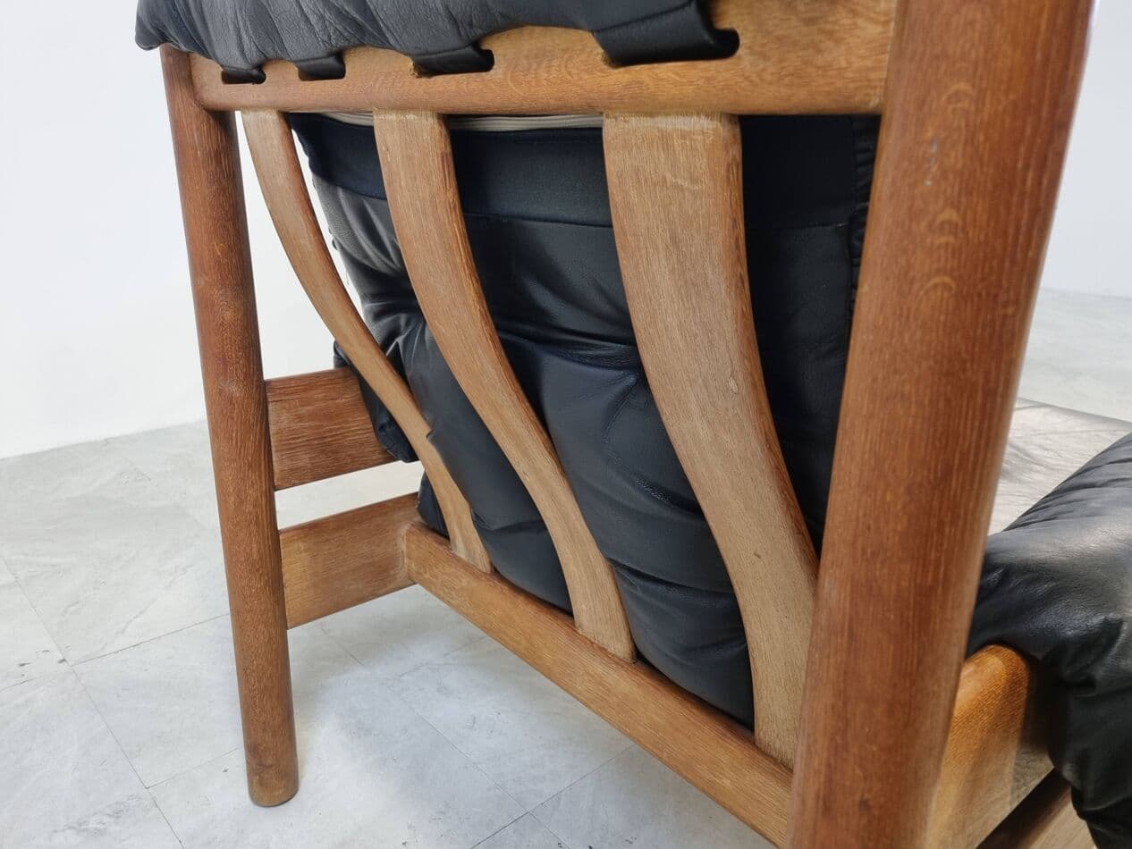 Zestaw wypoczynkowy brutalistyczny, skóra czarna, dąb, Niemcy, lata 70. - 274979