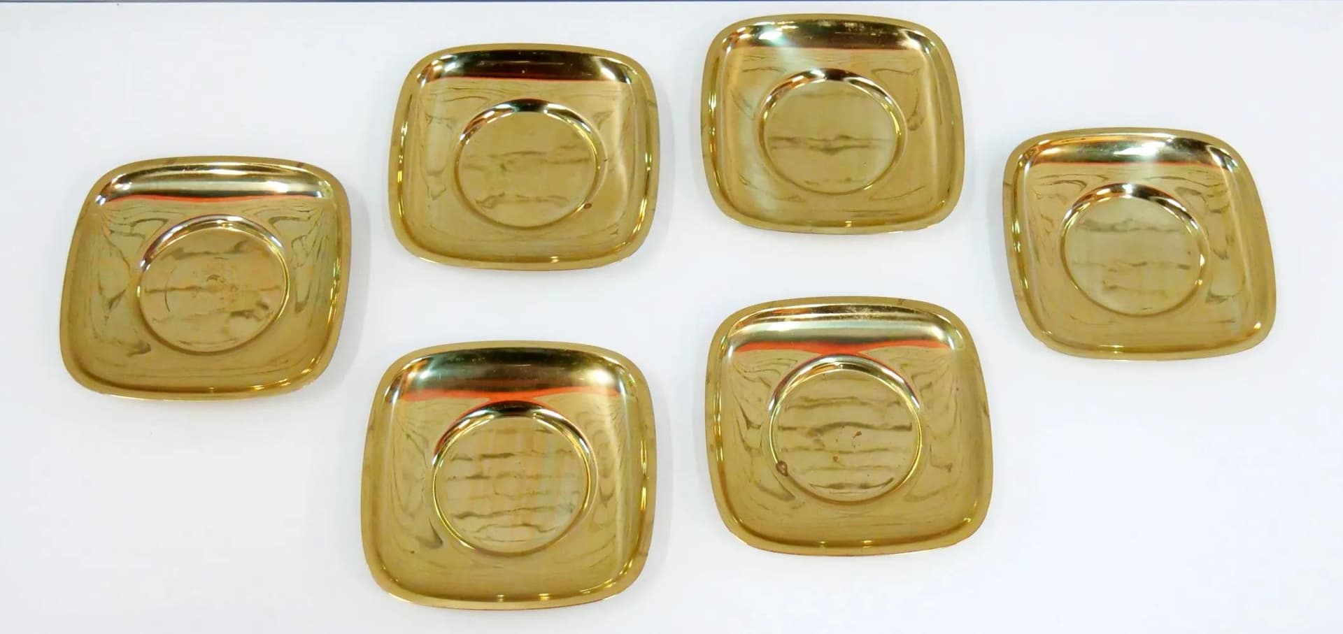 Miedziane podstawki do filiżanek, minimalistyczne, Francja, lata 60. - 19236