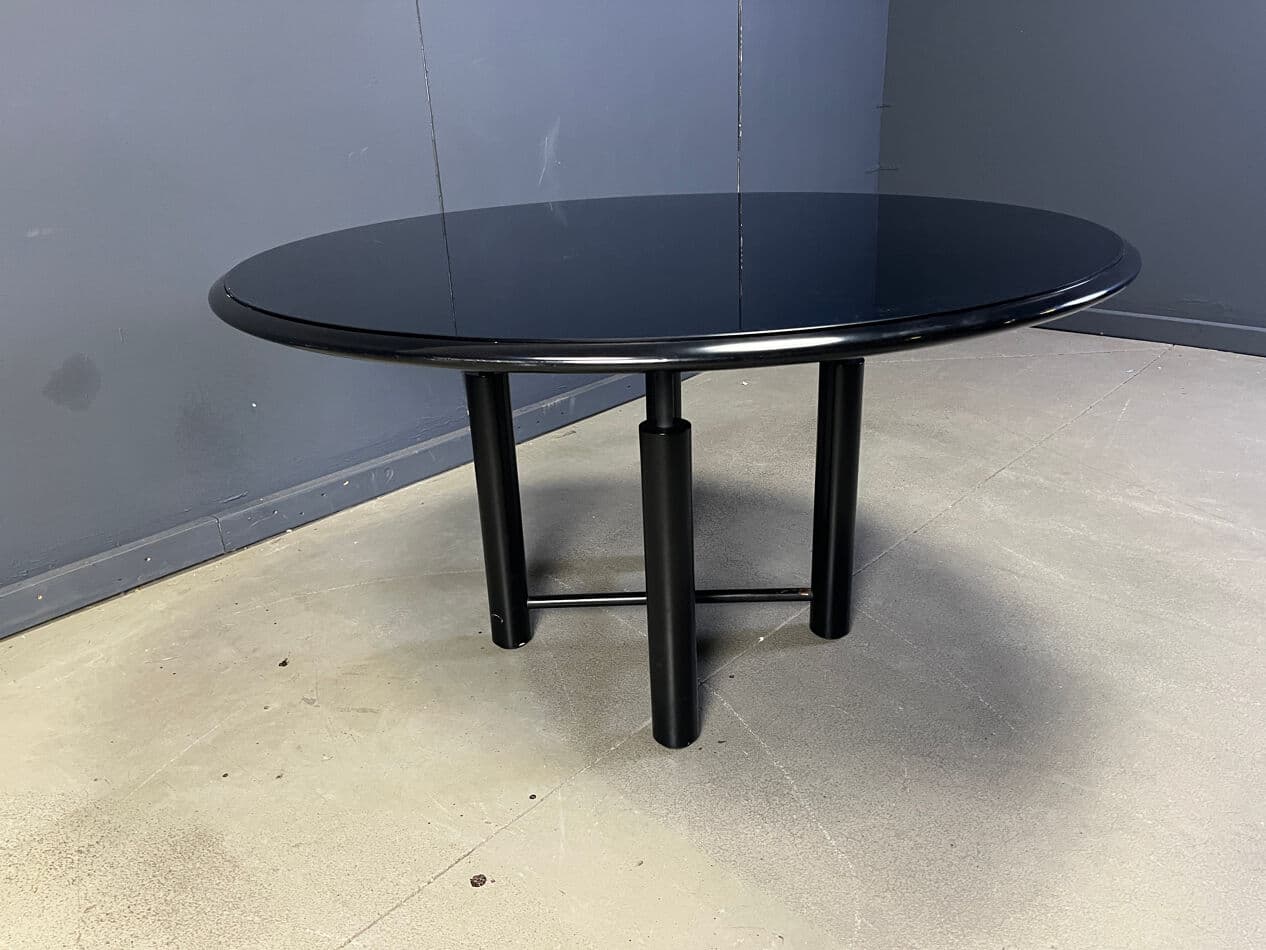 Stół jadalniany postmodernistyczny, szkło czarne, metal czarny, Włochy, lata 80. - 274608