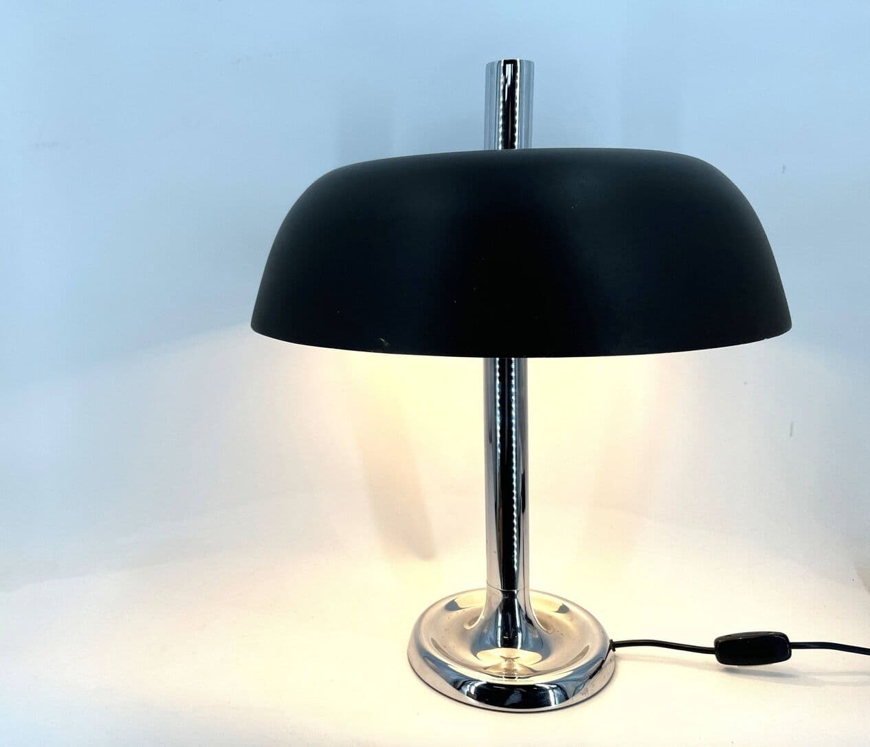 Lampa stołowa Space Age, brązowy, metal, proj. E. Hillebrand, Niemcy, lata 70. - 274480