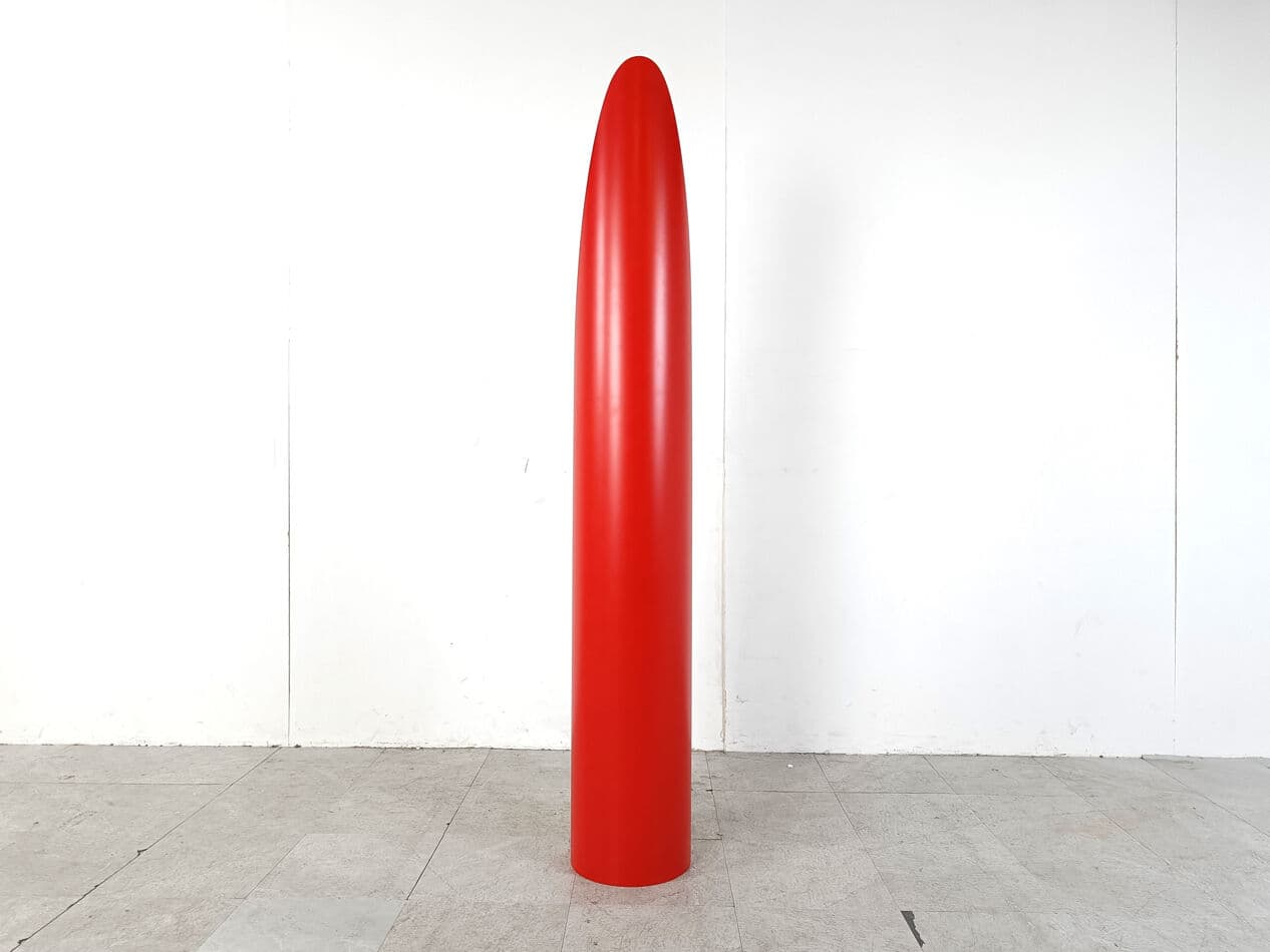 Lustro podłogowe Unghia, szkło czerwony, proj. R. Bonetto, Włochy, lata 70. - 274467