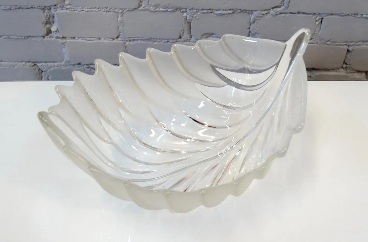 Bowl-Platter Leaf, transparent glass, Poland, 1970s. - 19201
