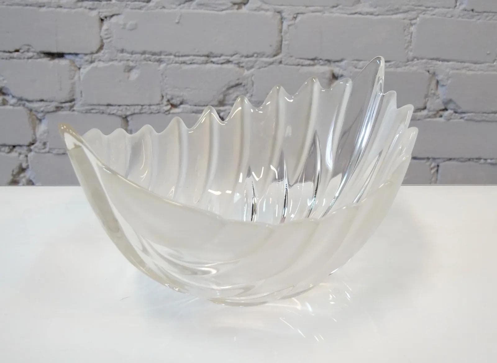 Bowl-Platter Leaf, transparent glass, Poland, 1970s. - 19196