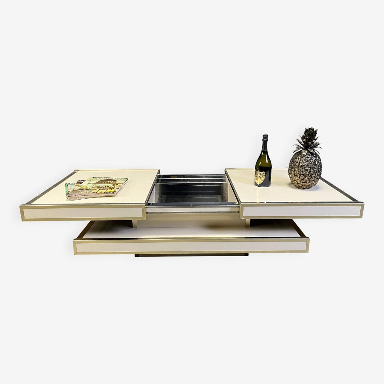 Coffee table, beige wood, brass, aluminum, by W. Rizzo, Italy, 1970s. - 273587