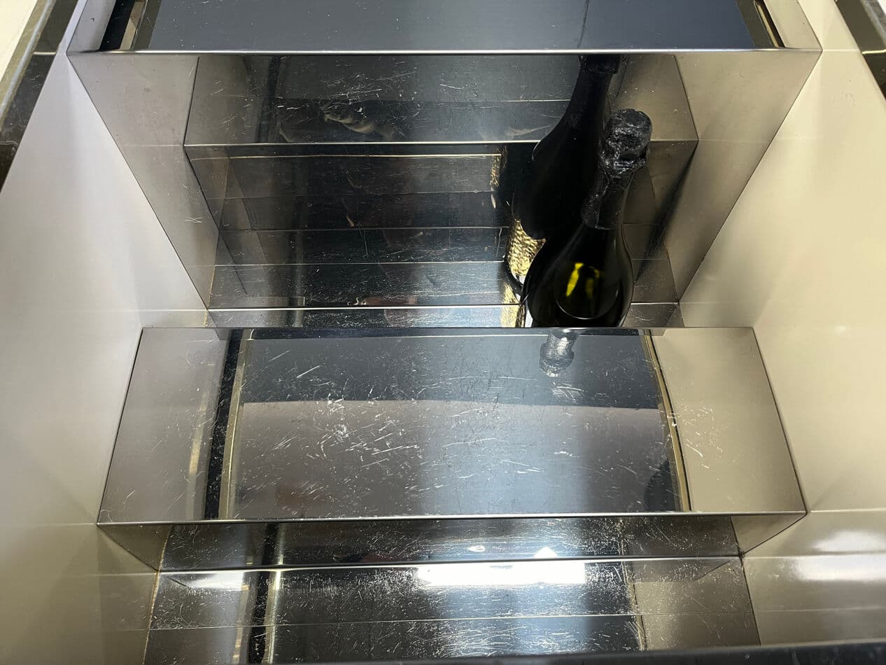 Coffee table, beige wood, brass, aluminum, by W. Rizzo, Italy, 1970s. - 273582