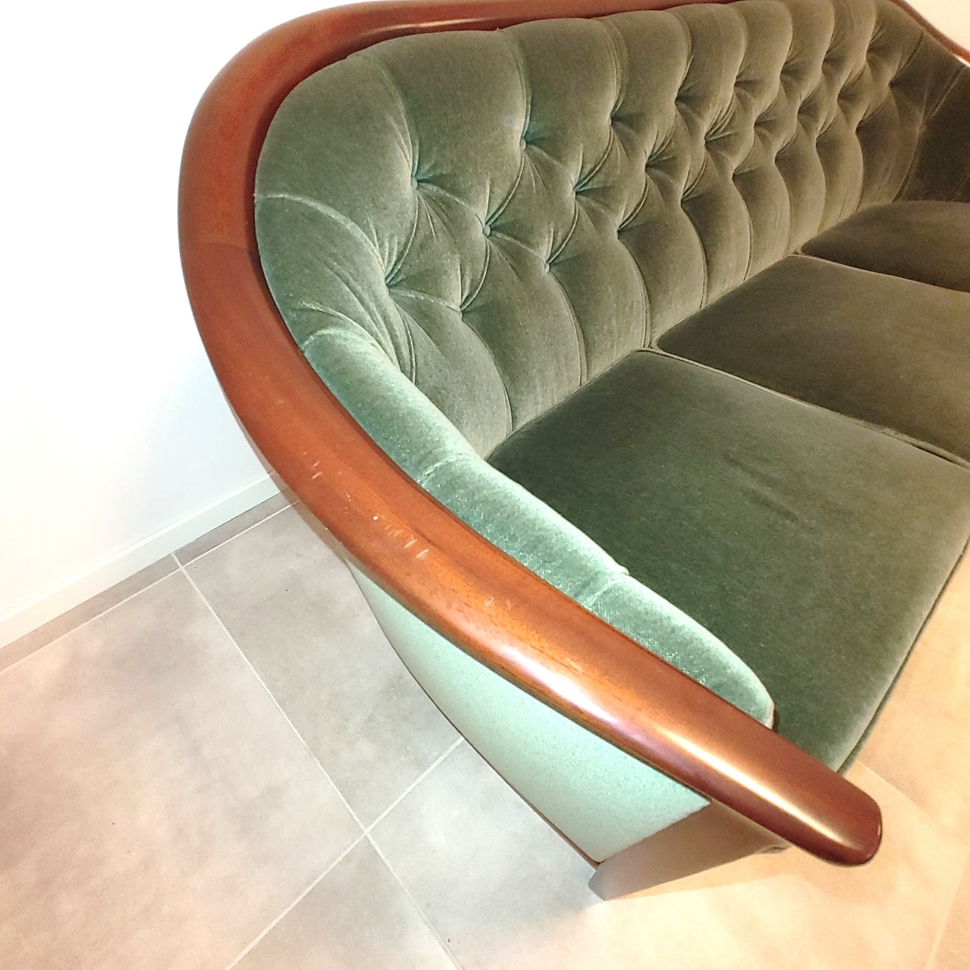 Sofa Aristokrat, velvet oliwkowy, orzech, proj. B. Fragd, Fridhagen, Szwecja, lata 60. - 79316