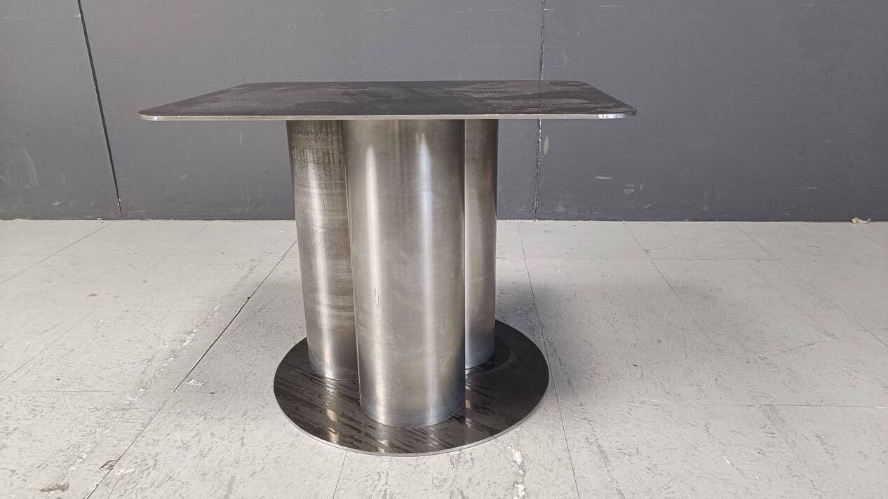 Stolik boczny brutalistyczny, metal srebrny, Niemcy, lata 70. - 273262