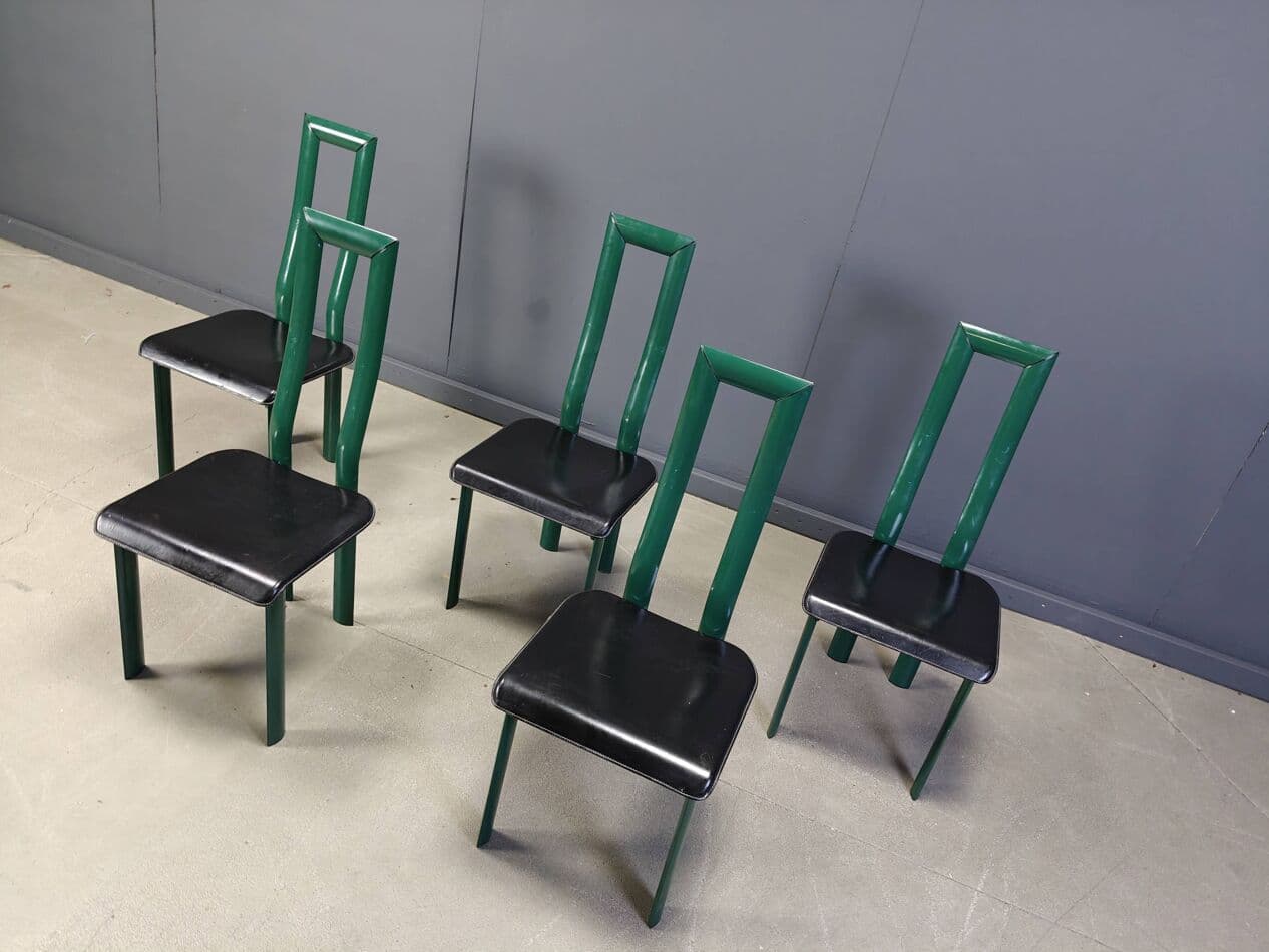 Zestaw pięciu krzeseł jadalnianych Model Regia, aluminium zielony, skóra czarna, proj. A. Mosca, Włochy, lata 80. - 273089