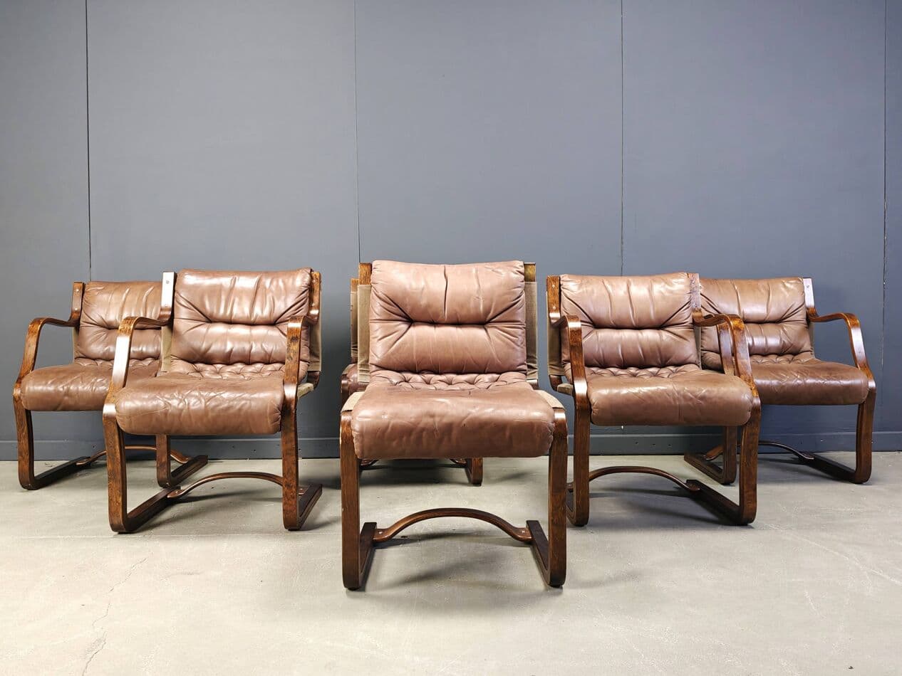 Zestaw sześciu krzeseł, skóra brązowa, sklejka, proj. E. Pajamies, Asko, Finlandia, lata 70. - 273069