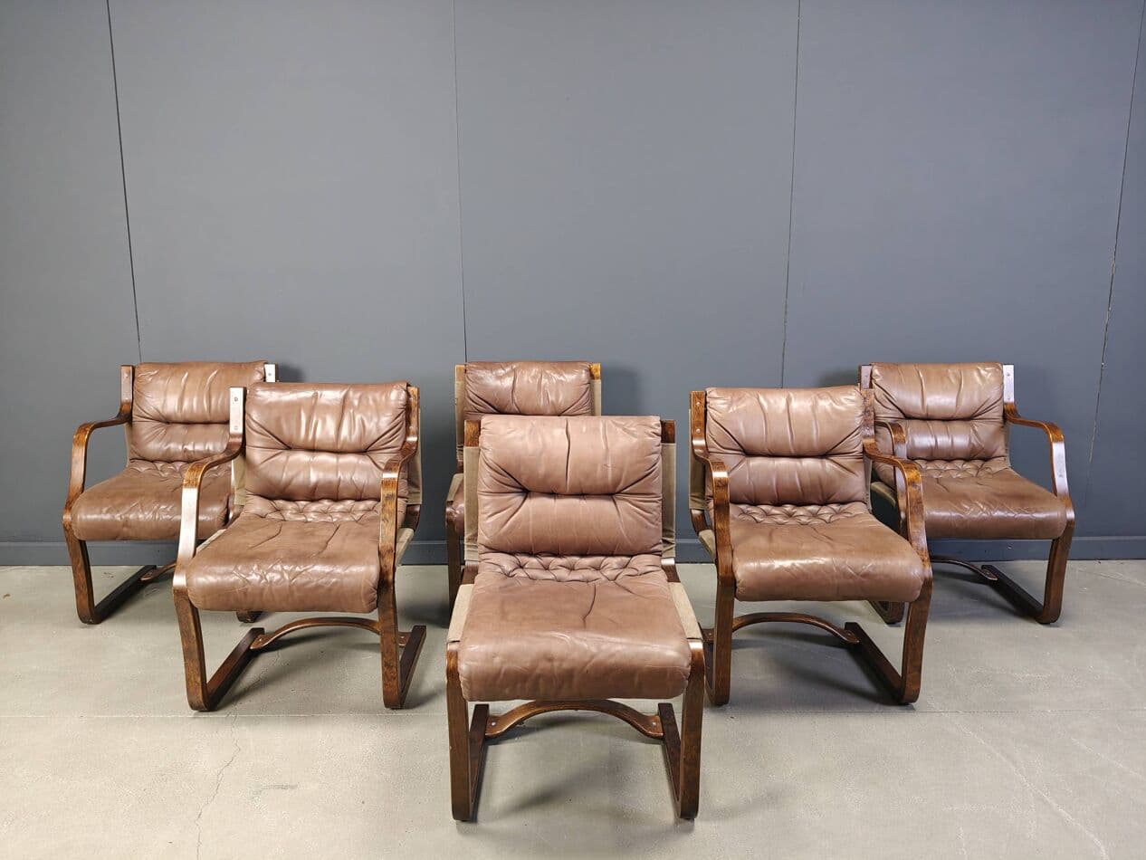 Zestaw sześciu krzeseł, skóra brązowa, sklejka, proj. E. Pajamies, Asko, Finlandia, lata 70. - 273059