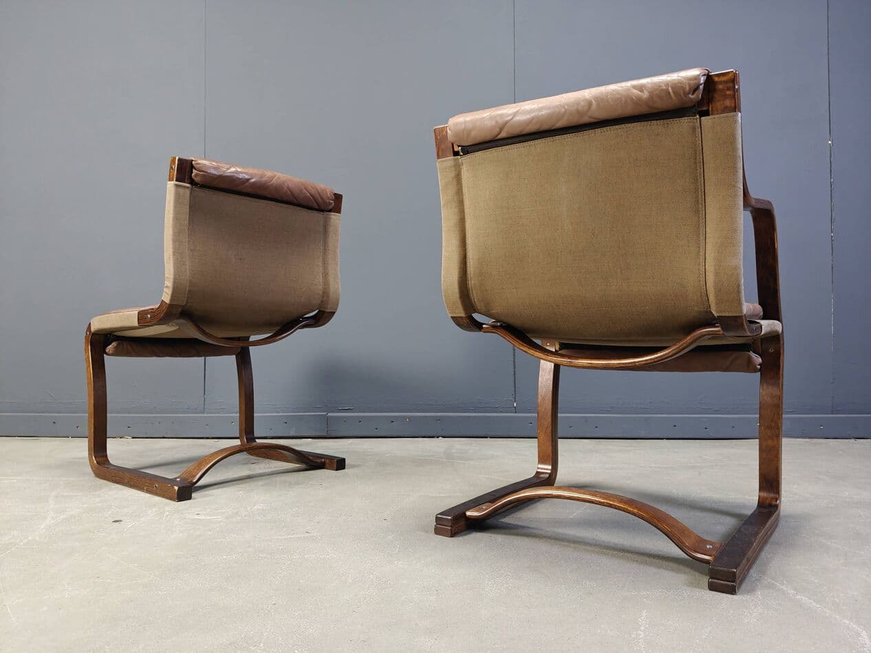 Zestaw sześciu krzeseł, skóra brązowa, sklejka, proj. E. Pajamies, Asko, Finlandia, lata 70. - 273063