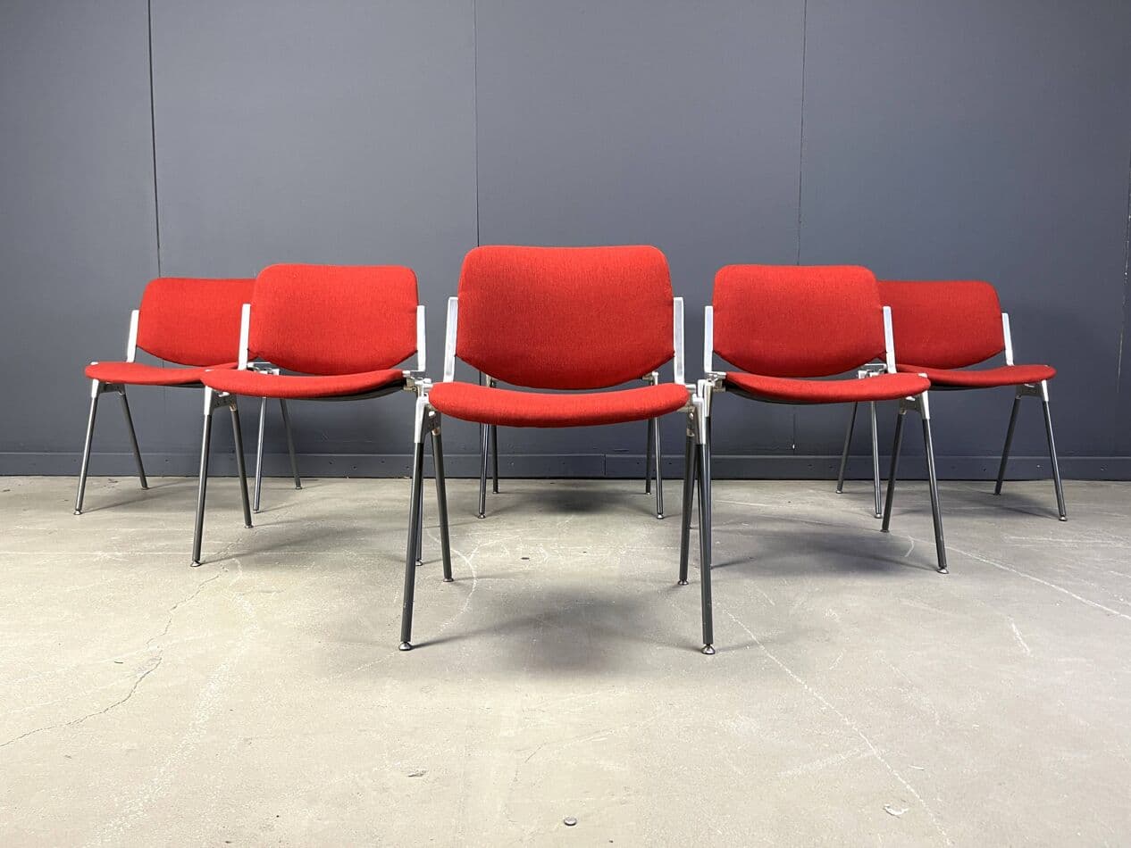 Set of Six Chairs DSC 106, red velvet, metal, by G. Piretti, Castelli, Italy, 1970s. - 272964