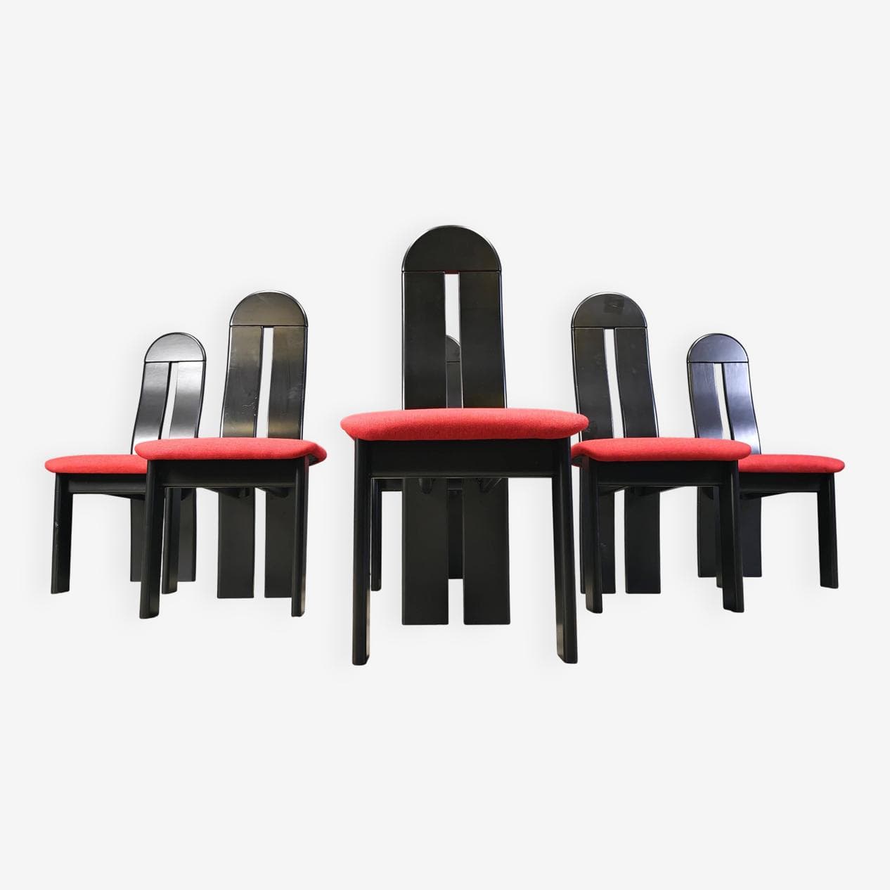 Zestaw sześciu krzeseł postmodernizm, drewno czarne, tkanina czerwona, Niemcy, lata 80. - 272939