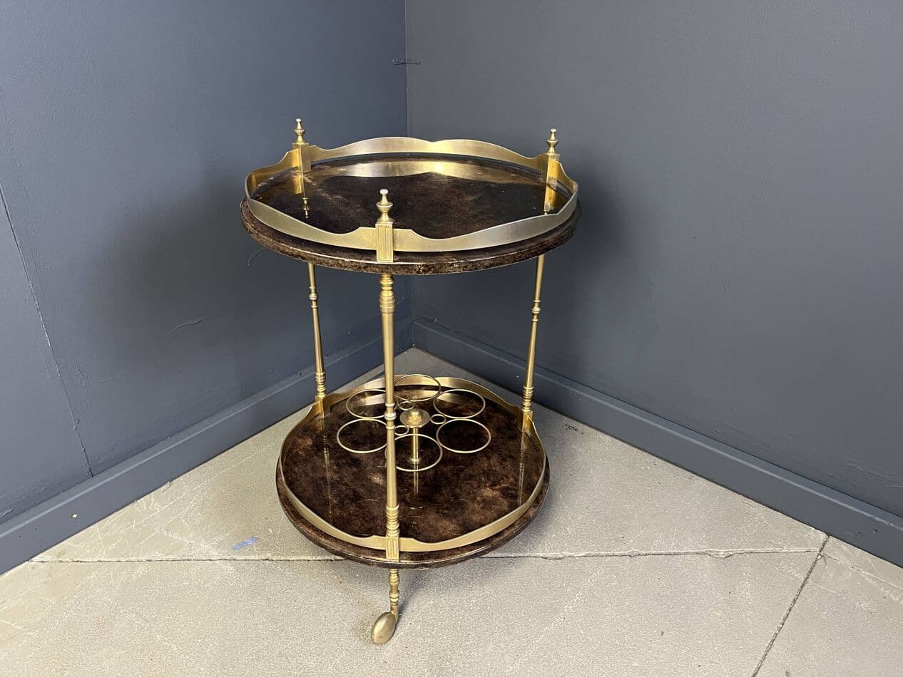 Barek serwingowy, brązowy, kozia skóra lakierowana, mosiądz, proj. A. Tura, Włochy, lata 60. - 272709