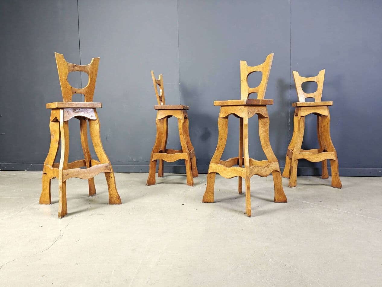 Zestaw czterech stołków barowych brutalistycznych, dąb brązowy, Niemcy, lata 60. - 272324