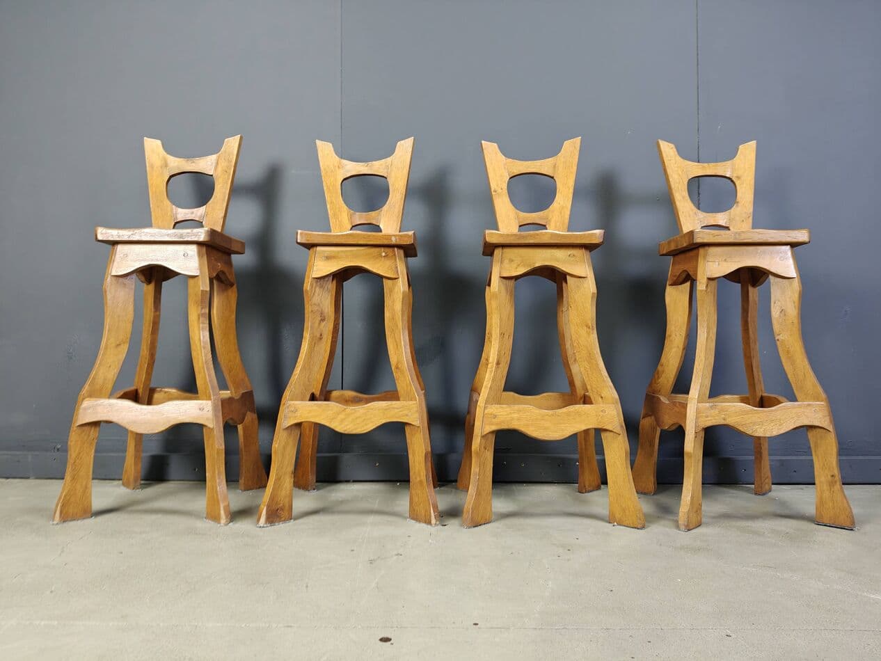 Zestaw czterech stołków barowych brutalistycznych, dąb brązowy, Niemcy, lata 60. - 272328