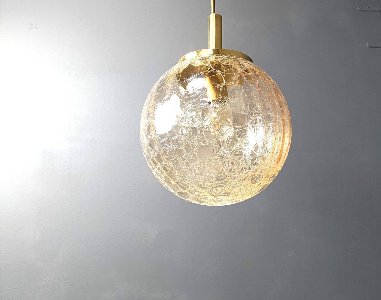 Lampa wisząca kula, złoty, szkło, Niemcy, lata 60. - 272239