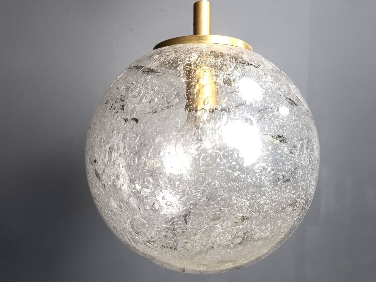 Lampa wisząca, kula, szkło przezroczyste, metal złoty, Doria Leuchten, Niemcy, lata 60. - 272187
