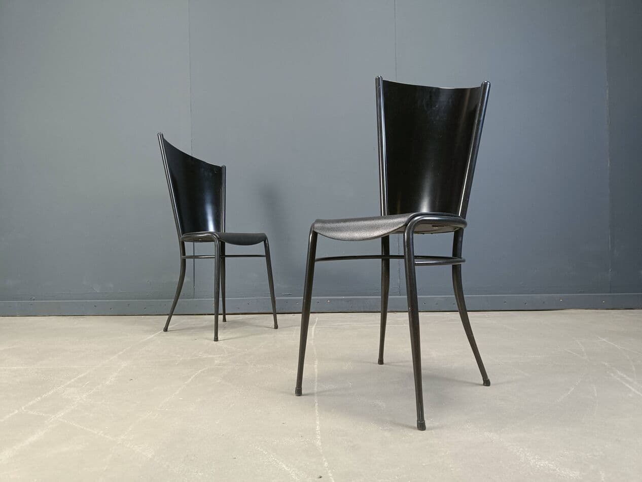 Zestaw dziesięciu krzeseł postmodernistycznych, drewno czarne, metal czarny, Włochy, lata 80. - 272123
