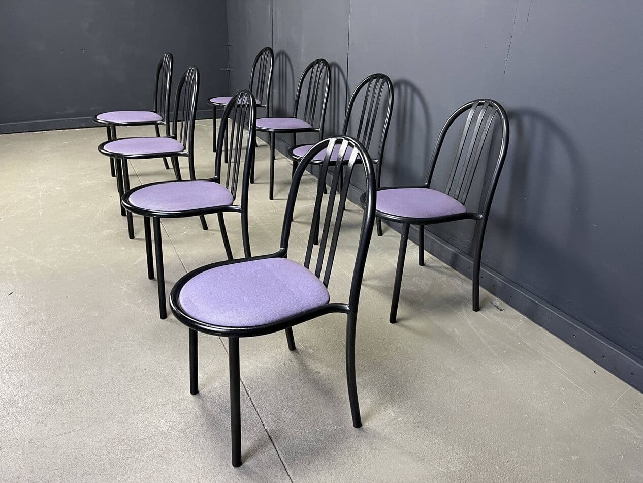 Zestaw ośmiu krzeseł Nr 222, skaj fioletowy, metal czarny, proj. R. Mallet-Stevens, Włochy, lata 80. - 272069