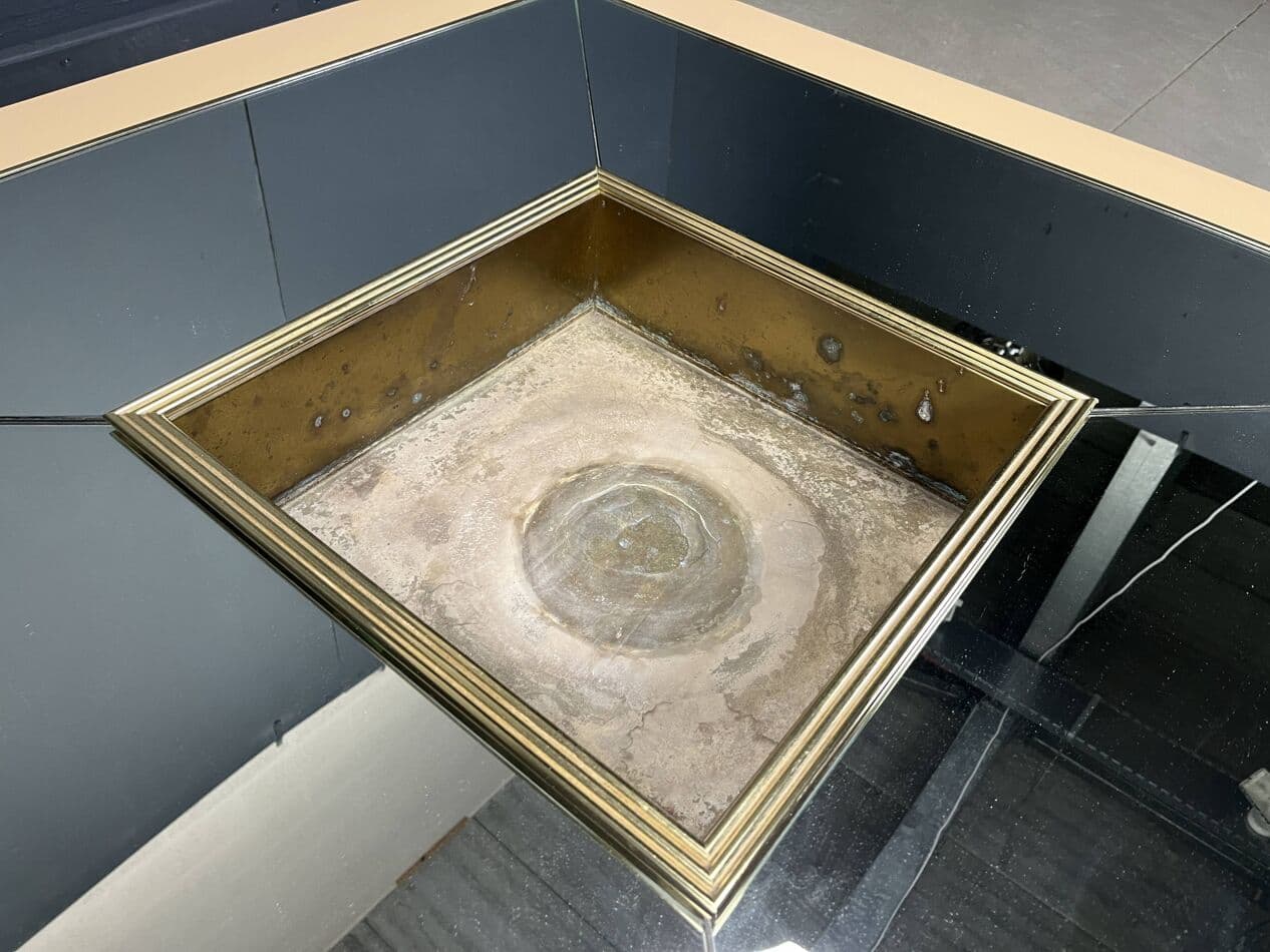 Coffee table, beige wood, by A. Delon, Maison Jansen, France, 1970s. - 272044