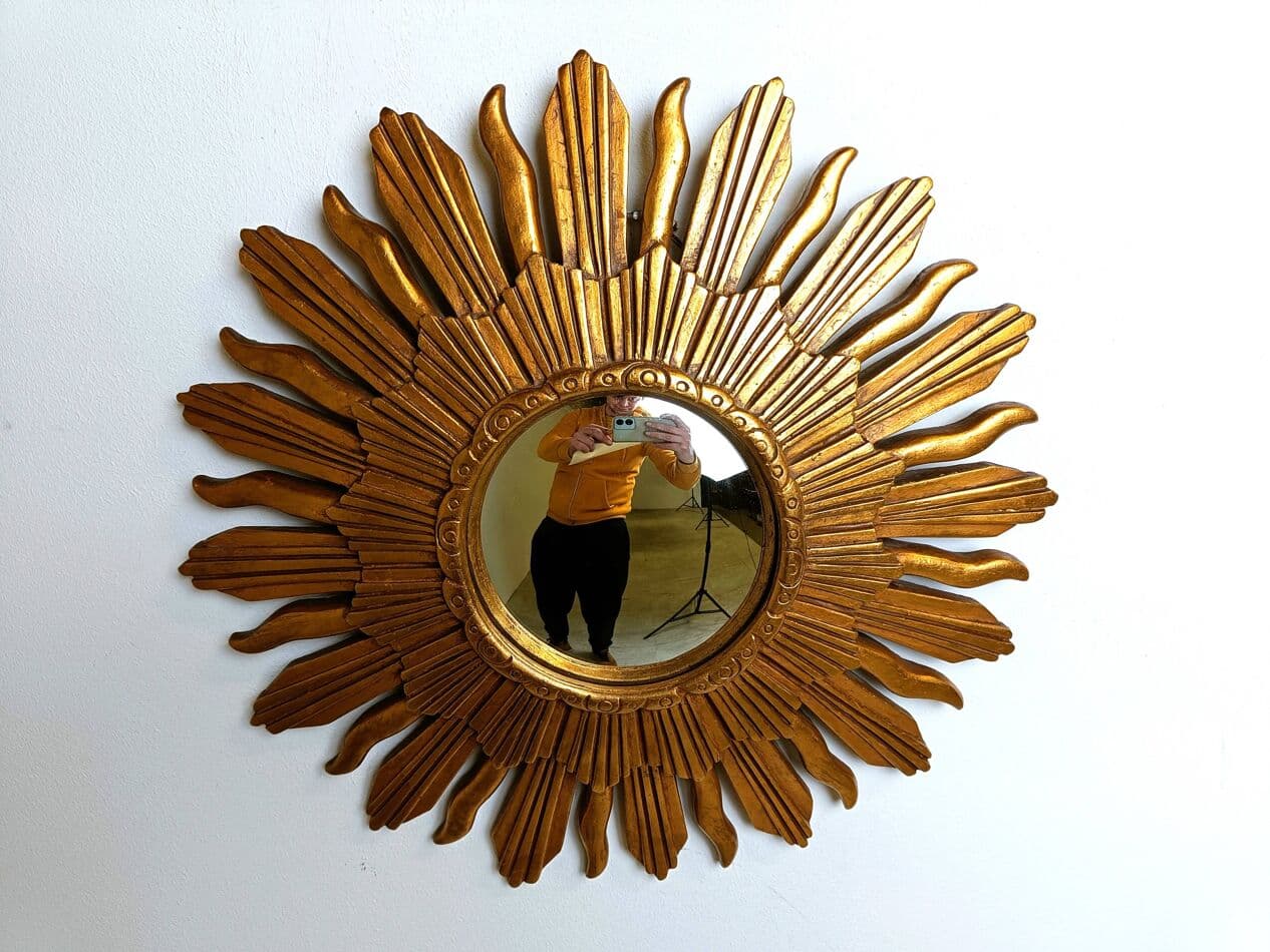 Sunburst mirror Ø48 cm, gold glass, Belgium, 1960s. - 271974