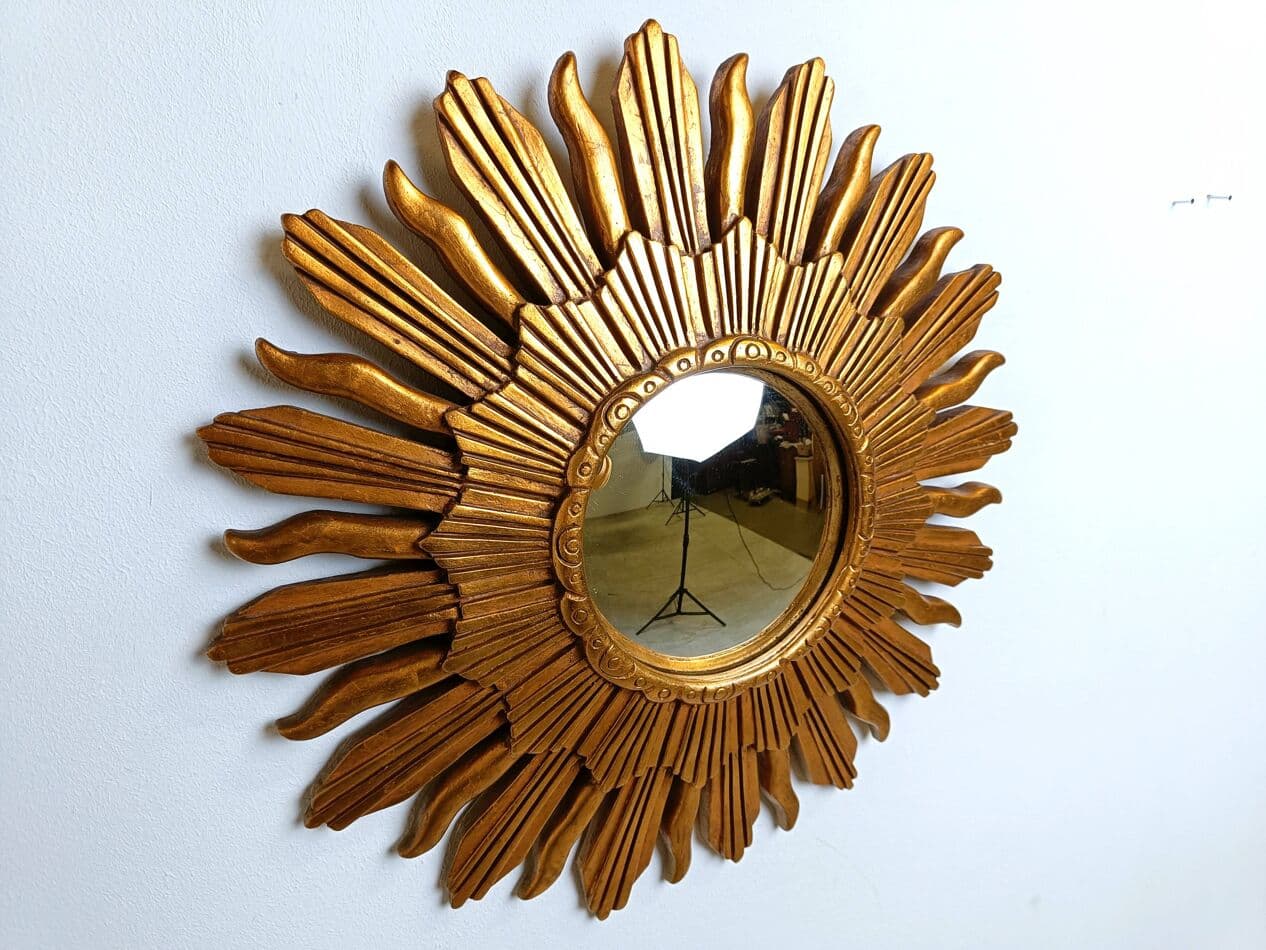 Sunburst mirror Ø48 cm, gold glass, Belgium, 1960s. - 271971