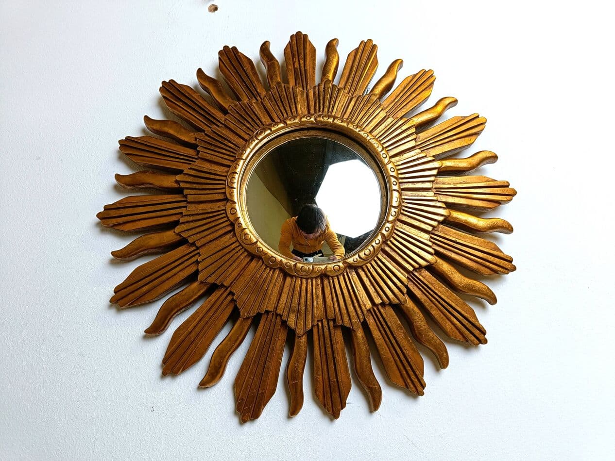 Sunburst mirror Ø48 cm, gold glass, Belgium, 1960s. - 271976