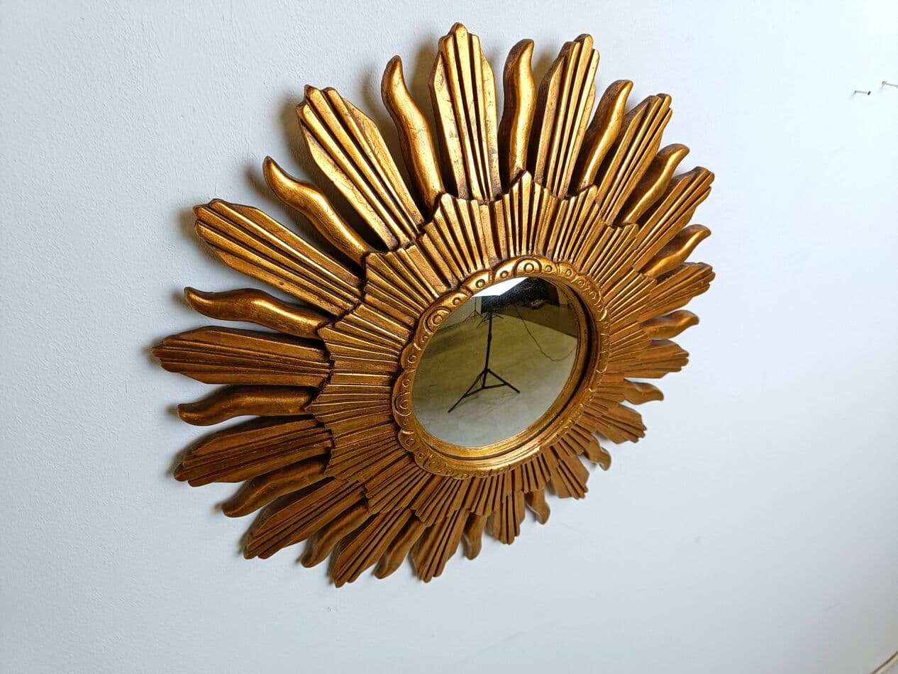 Sunburst mirror Ø48 cm, gold glass, Belgium, 1960s. - 271970