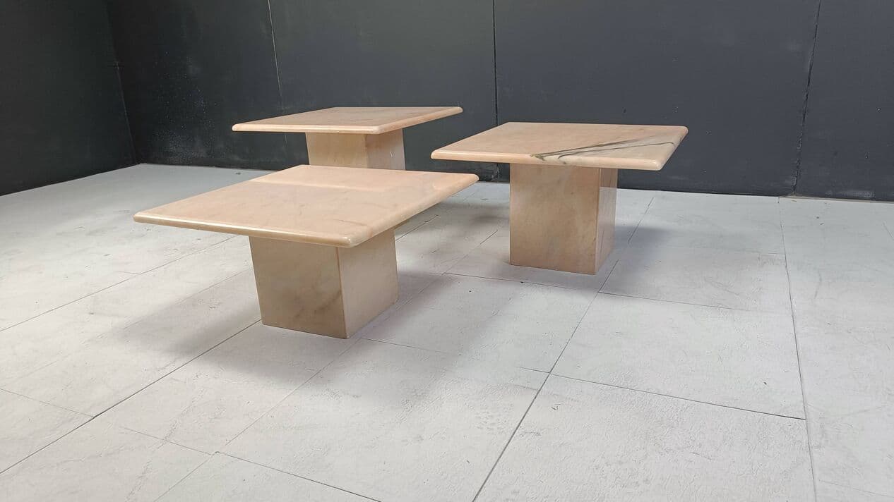 Zestaw trzech stolików pomocniczych, marmur różowy, Włochy, lata 70. - 271921