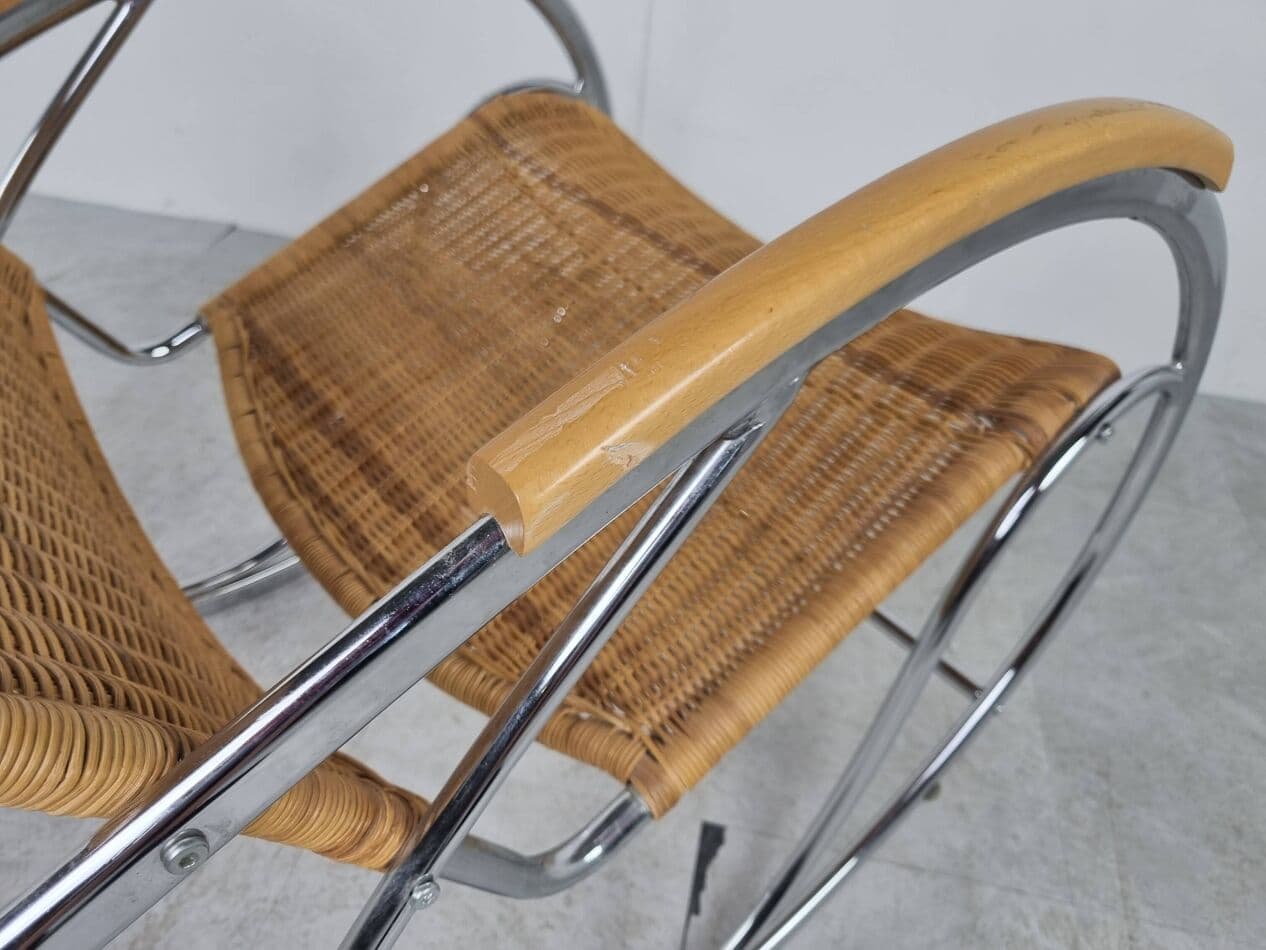 Fotel bujany, beżowy rattan, chrom, buk, Włochy, lata 70. - 271760