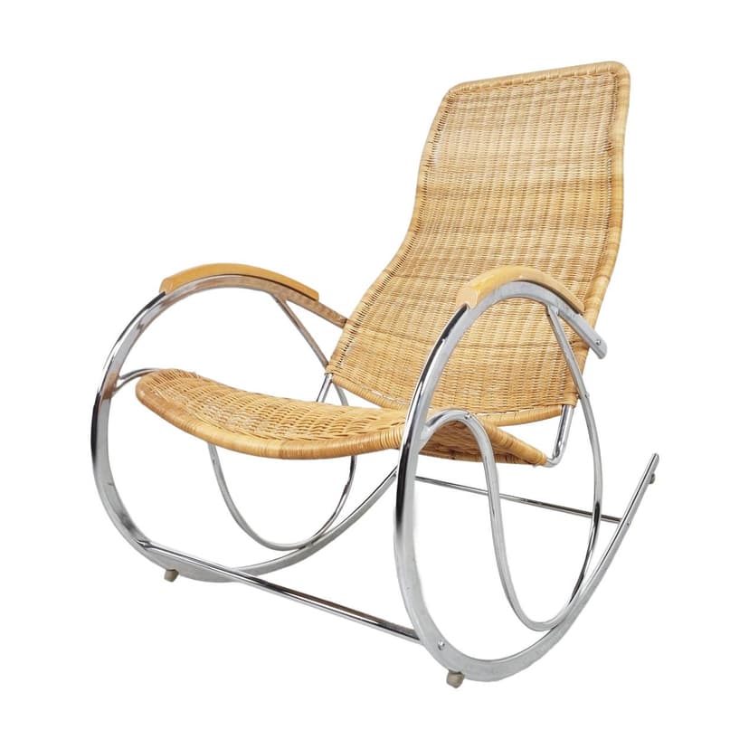 Fotel bujany, beżowy rattan, chrom, buk, Włochy, lata 70.