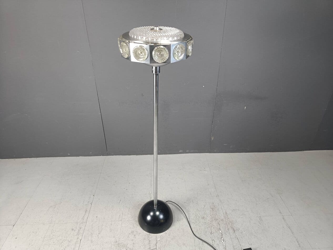 Lampa podłogowa Space Age, srebrny, aluminium szkło, Belgia, lata 70. - 271685