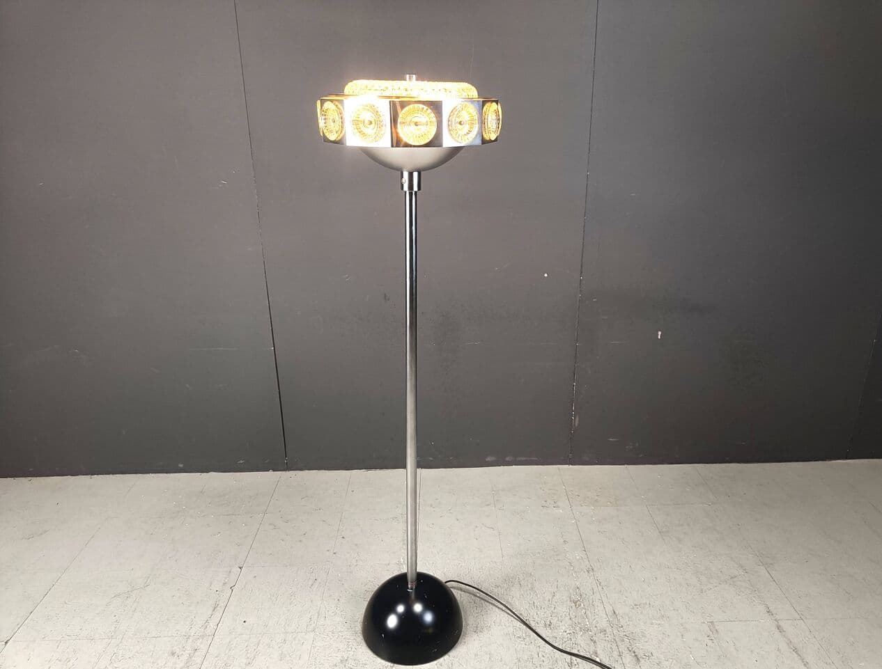 Lampa podłogowa Space Age, srebrny, aluminium szkło, Belgia, lata 70. - 271693