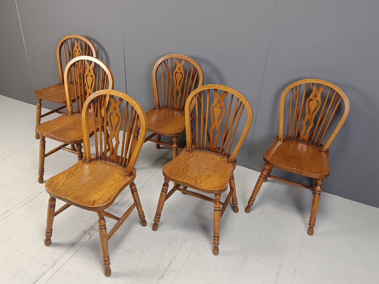 Set of Six Dining Chairs, brown, wood, Belgium, 1970s. - 271571