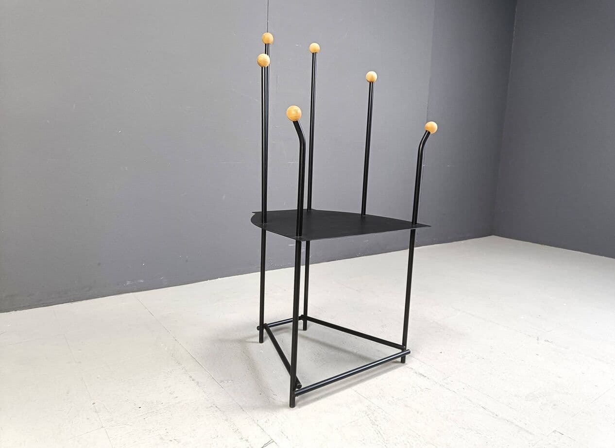 Fotel lounge postmodernistyczny, metal czarny, Belgia, lata 80. - 271490