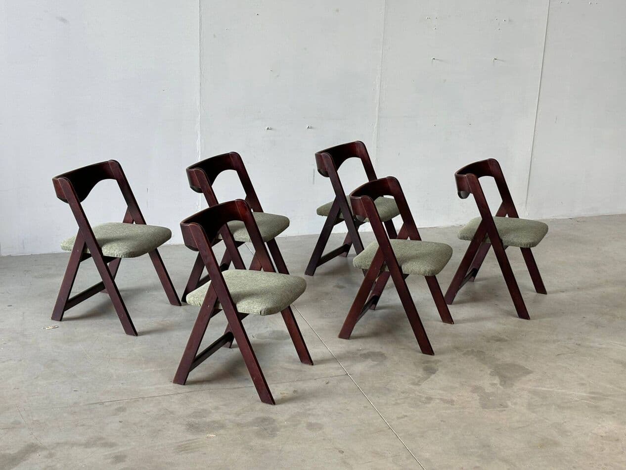 Set of six dining chairs, brown mahogany, Italy, 1960s. - 271365