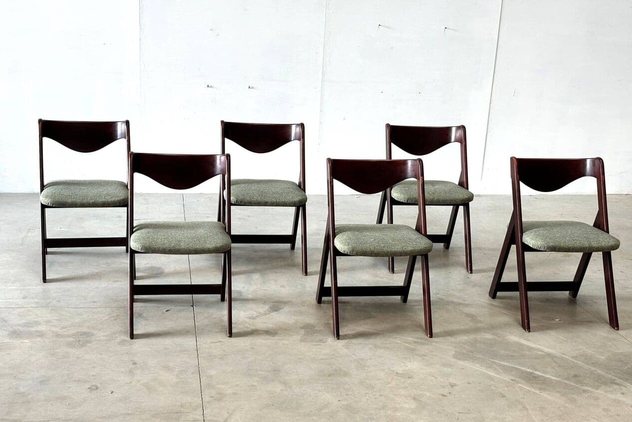 Set of six dining chairs, brown mahogany, Italy, 1960s. - 271370