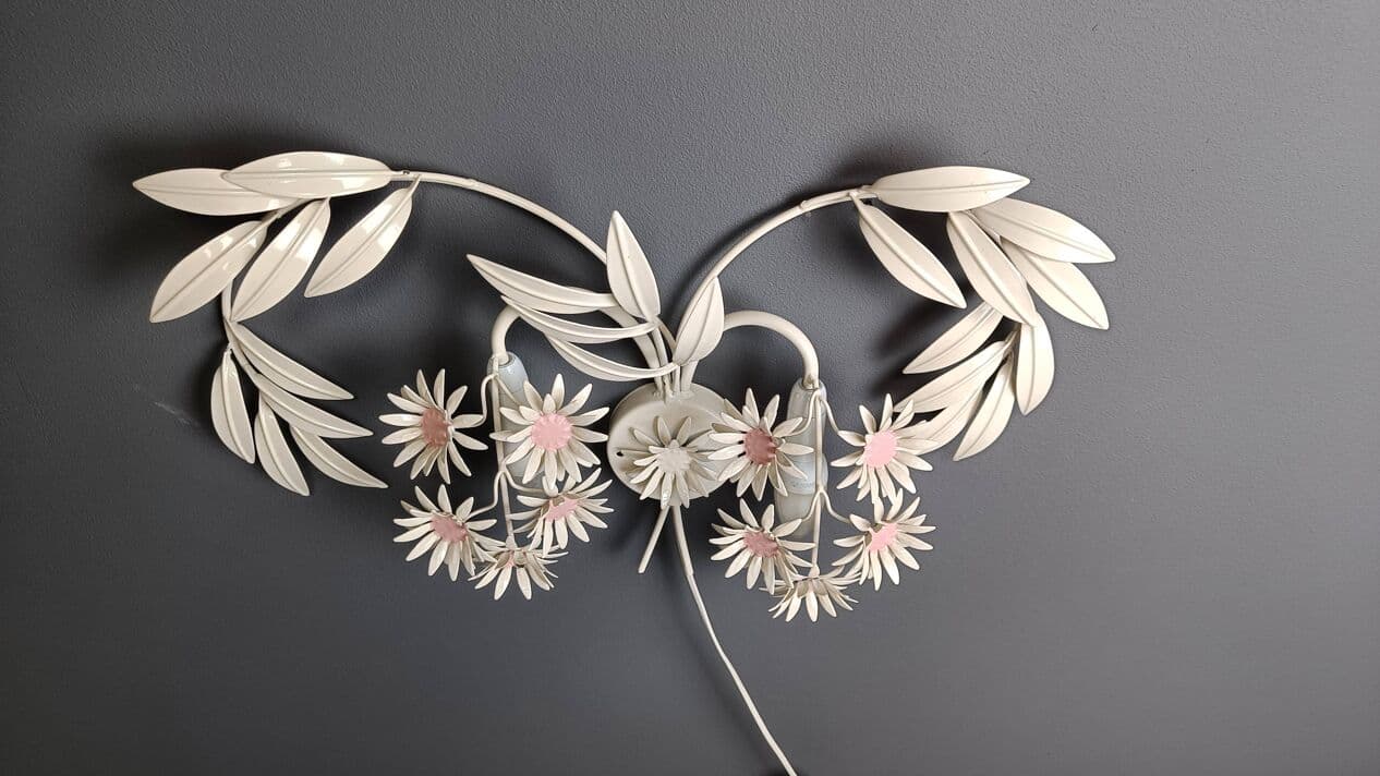 Kinkiet floral, metal biały, proj. H. Kögl, Włochy, lata 70. - 271343