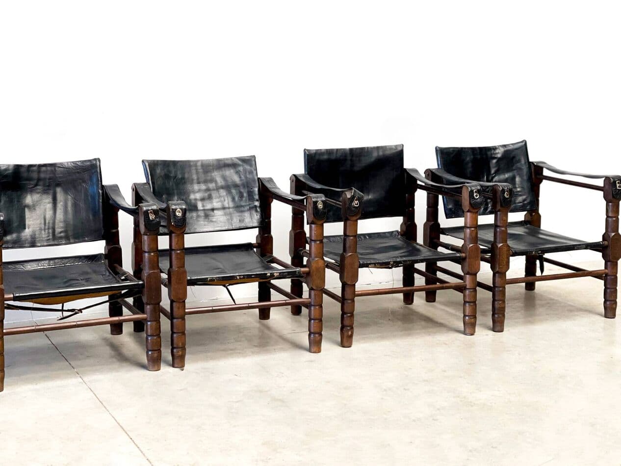 Zestaw pięciu foteli safari, skóra czarna, drewno brąz, Dania, lata 60. - 271246