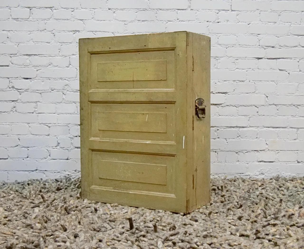 Wall-Mounted Workshop Cabinet, grey wood, France, 1930s - 19305