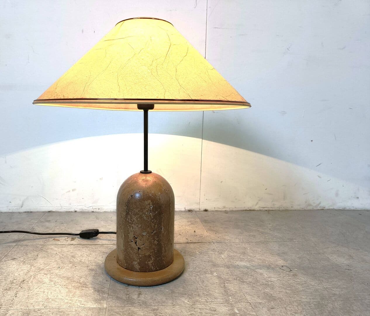 Lampa stołowa, beżowy, trawertyn, lata 70. - 271092