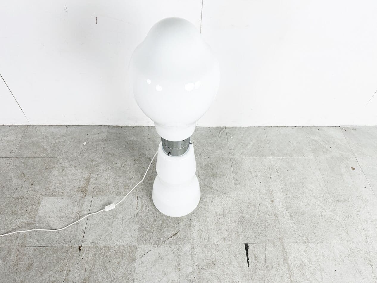 Lampa podłogowa, szkło Murano białe, proj. C. Nason, Mazzega, Włochy, lata 60. - 271029