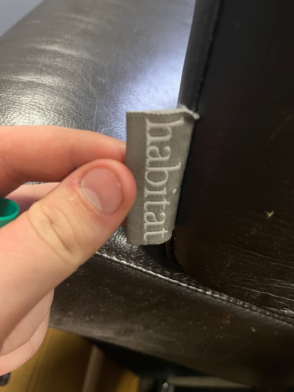 Sofa trzyosobowa Forum, skóra czarna, orzech, proj. R. Day, Wielka Brytania, lata 90. - 270846