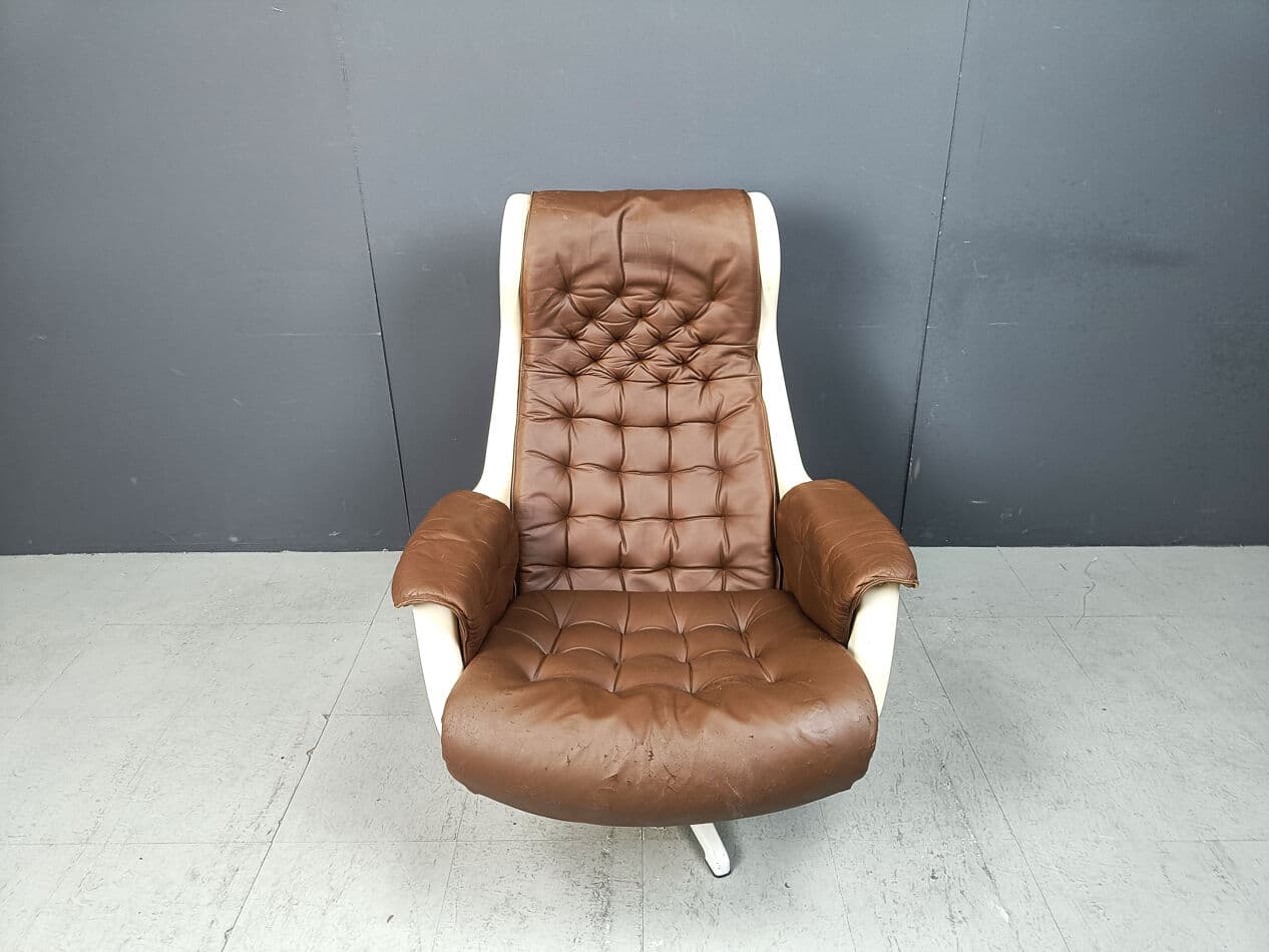 Fotel Space Age, skóra brązowa, plastik kremowy, Dux, Szwecja, lata 60. - 270784