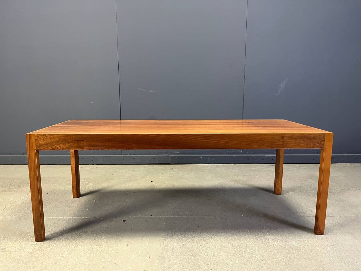 Coffee Table Konge, brown walnut, by R. Thygesen, J. Sørensen, 1960s - 270751