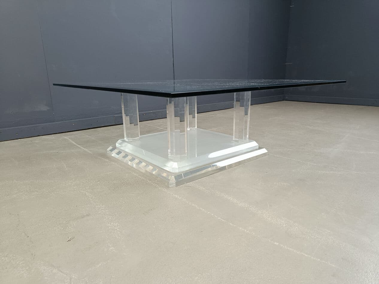 Coffee table, transparent glass and plexiglass, Belgium, 1970s. - 270492