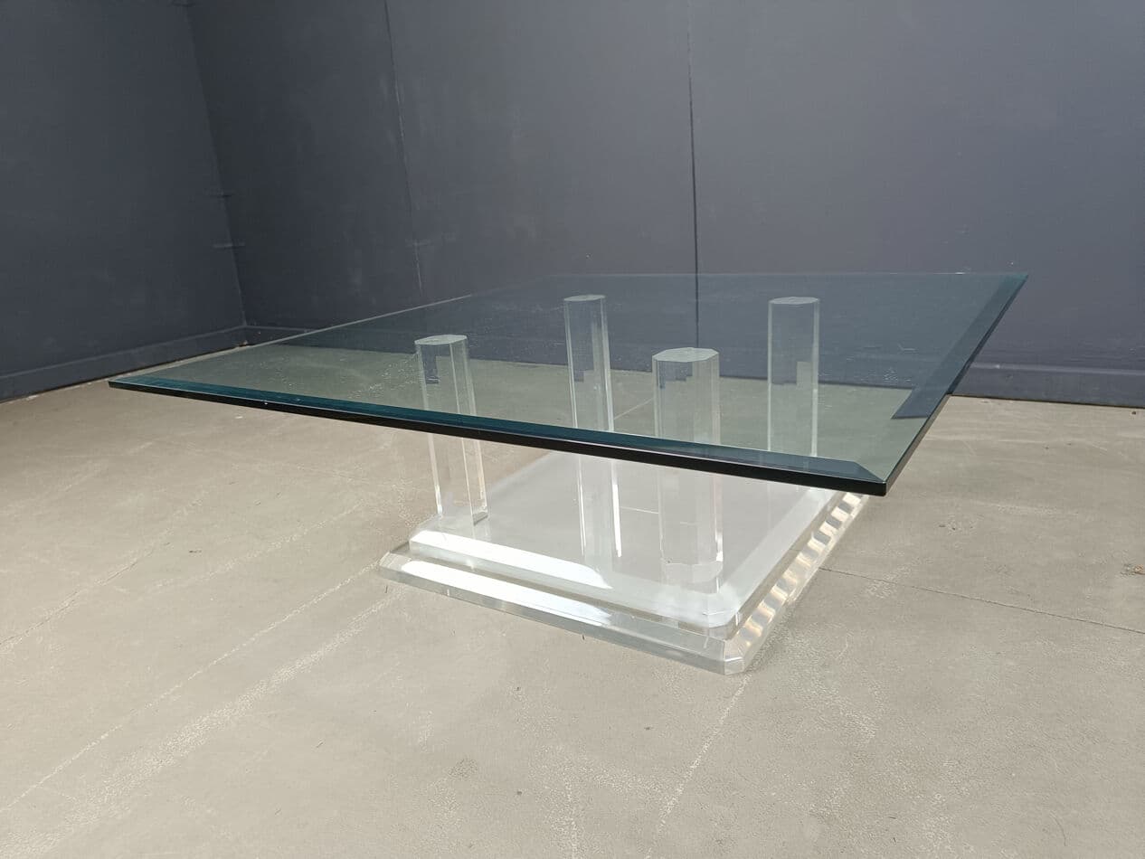 Coffee table, transparent glass and plexiglass, Belgium, 1970s. - 270487