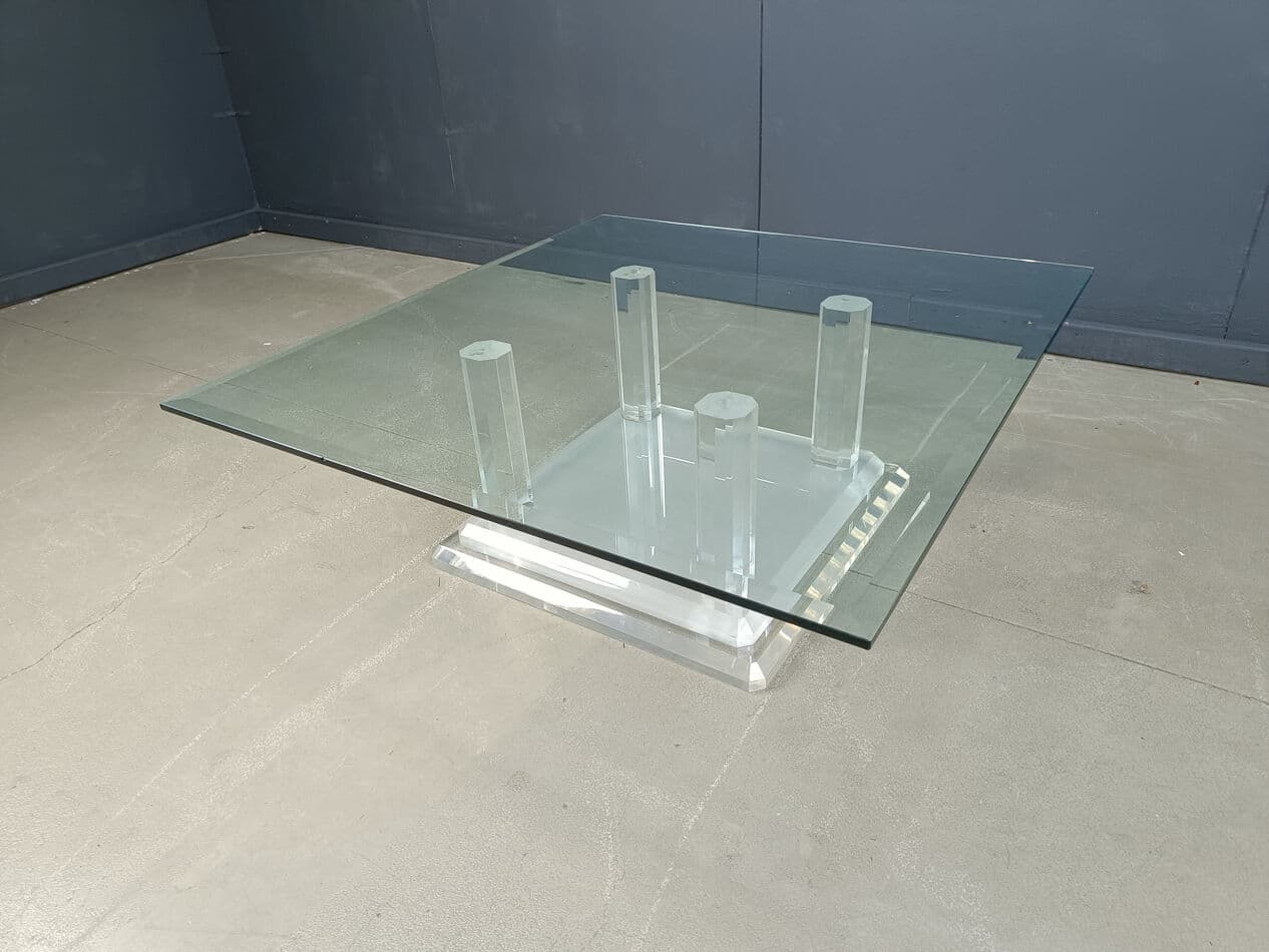 Coffee table, transparent glass and plexiglass, Belgium, 1970s. - 270483
