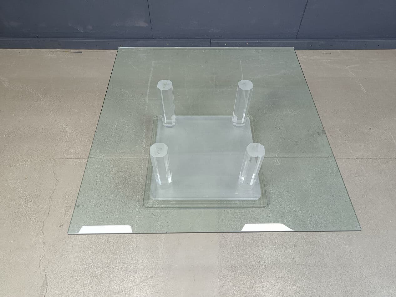 Coffee table, transparent glass and plexiglass, Belgium, 1970s. - 270489